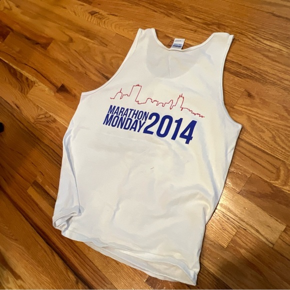 Boston Strong 2014 Marathon Tank Top Year After Attack Rare. Size Medium - Picture 8 of 10